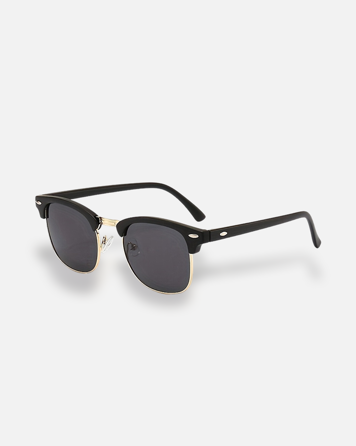 Sunny morning Wayfarer