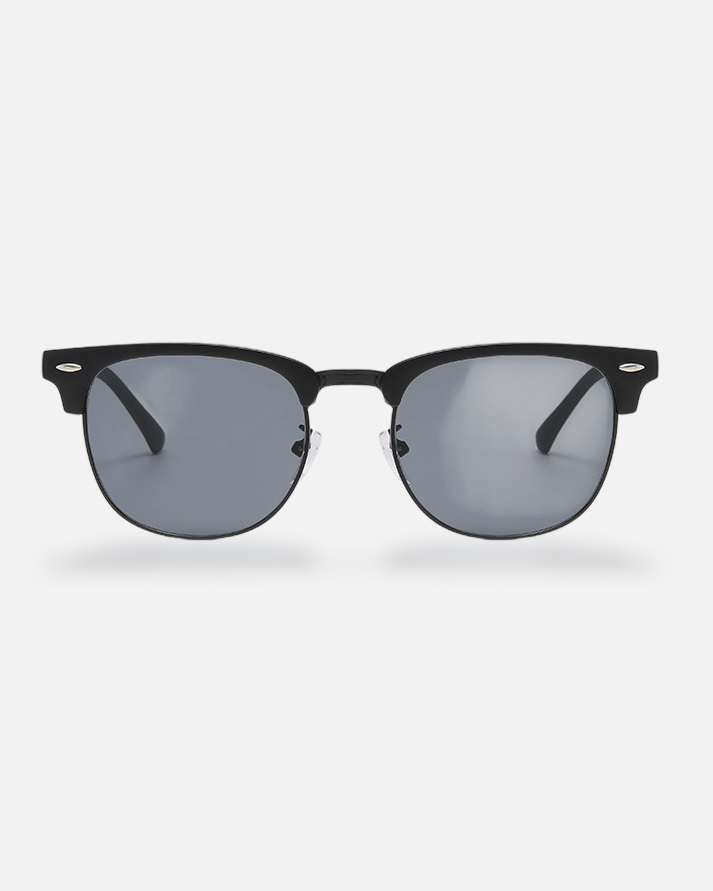 Sunny morning Wayfarer